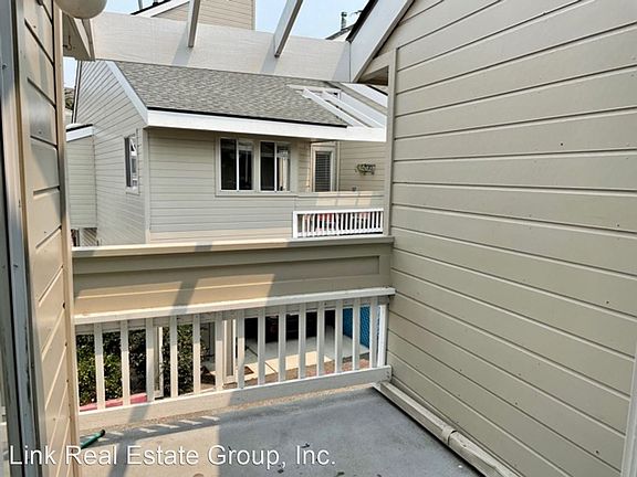 4th image of 1185 E Foothill Blvd APT 9