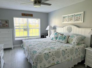 10215 Regal Dr APT 8, Largo, FL 33774