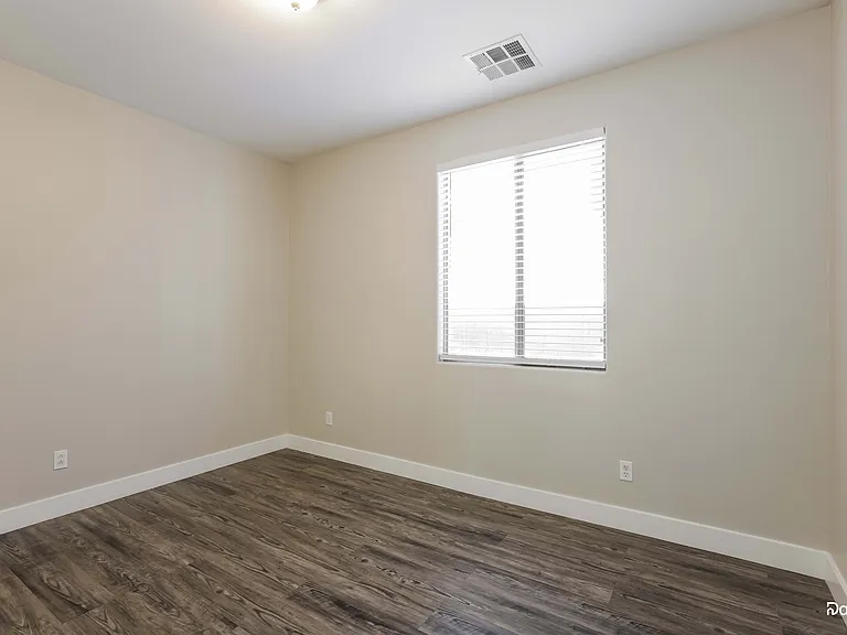 9314 W Williams St — Photo 11