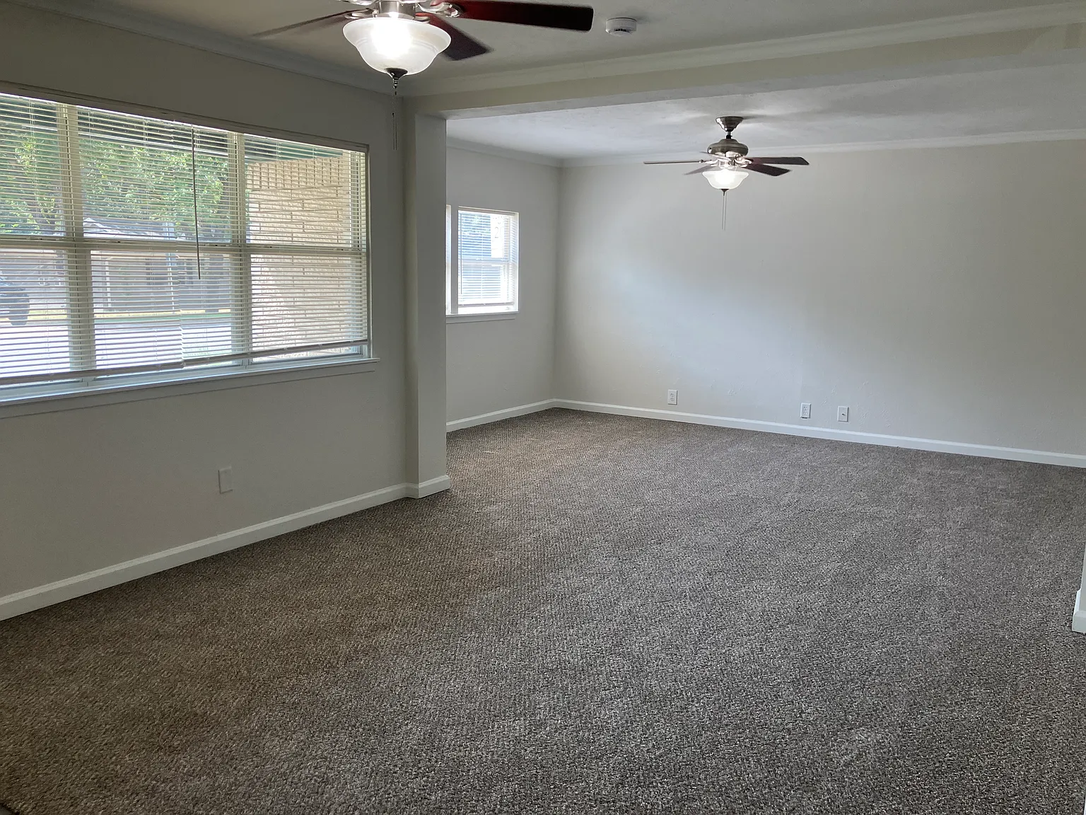 3 bed, 1.5 bath, 1440 sqft, $1,850 — Photo 2