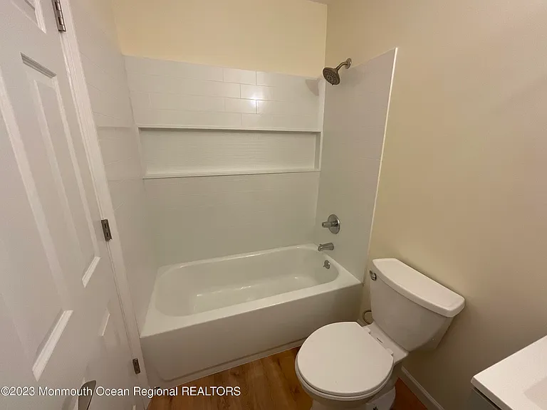 410 8th Ave #A2 — Photo 17