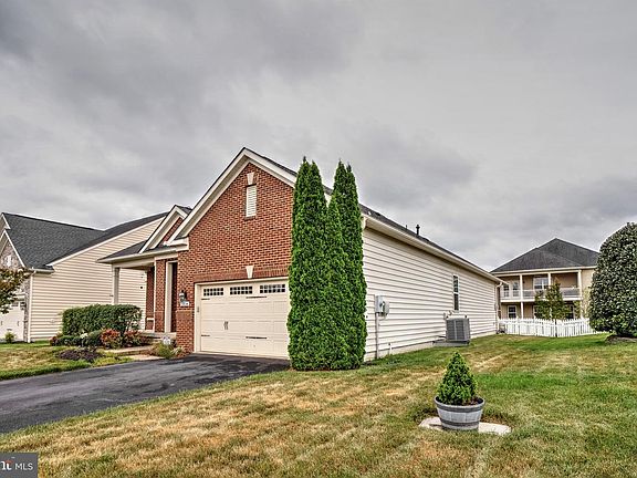2nd image of 5814 New Berne Rd