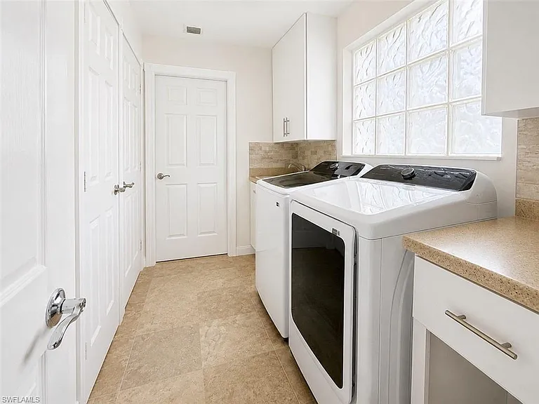 28869 Vermillion Ln — Photo 14