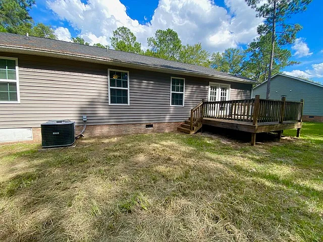 3 bed, 1350 sqft, $1,650 — Photo 2