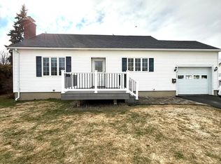 120 Maple St, Rouses Pt, NY 12979