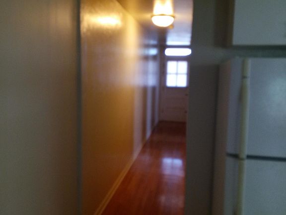 5th image of 9122 Keating Ave