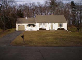 56 Mayflower Rd, Windsor, CT 06095