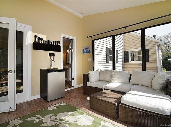 3rd image of 5139 Summer Gate Dr