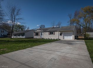 1198 Orchard Ave, Aurora, OH 44202