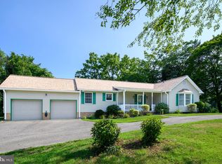 1890 Hallowing Point Rd, Prince Frederick, MD 20678