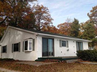 244 N Huron Rd, Au gres, MI 48703