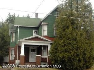42 Belmont St, Carbondale, PA 18407