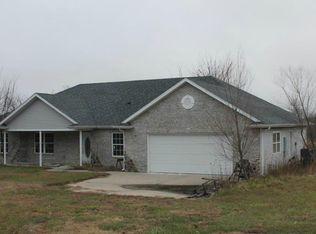 25761 Ee Hwy, Prairie Home, MO 65068