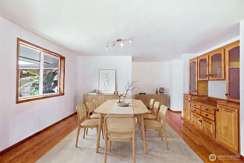 5th image of 11022 SE 313th Street