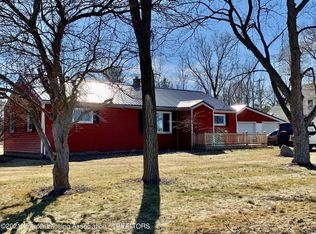 2109 W Maple Rapids Rd, Saint Johns, MI 48879