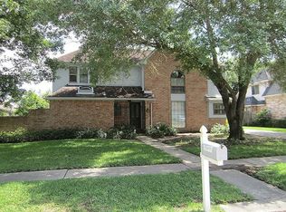 15403 Rio Plaza Dr, Houston, TX 77083