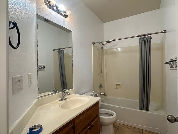 5th image of 1515 Bushy Tail St