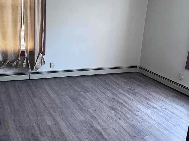 395 Cambridge St #2 — Photo 11