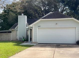 2503 Radcliffe Dr, Sugar Land, TX 77498