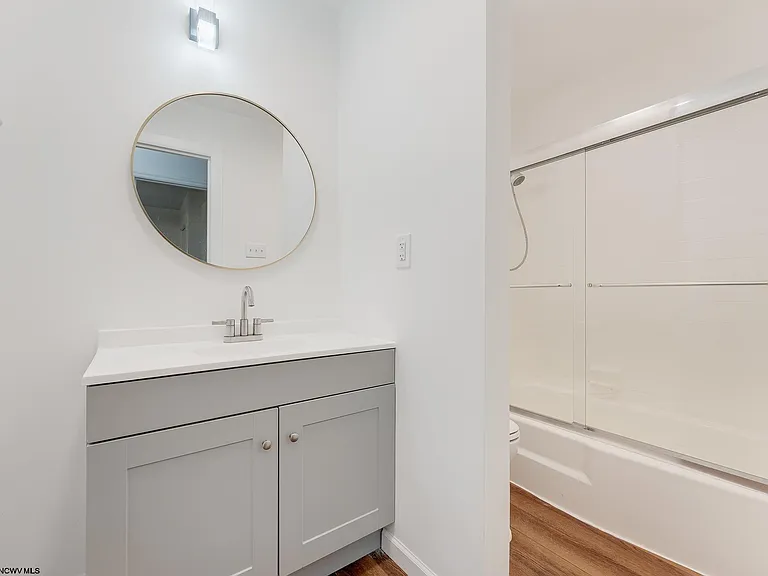 801 Cottonwood St — Photo 12