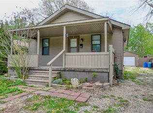 1820 N 34th St, Decatur, IL 62526