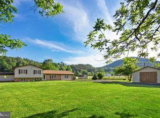 1659 Crab Run Rd, Mathias, WV 26812