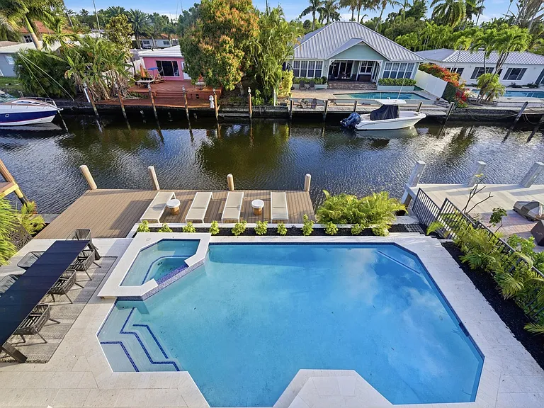 1308 Avocado Isle — Photo 18