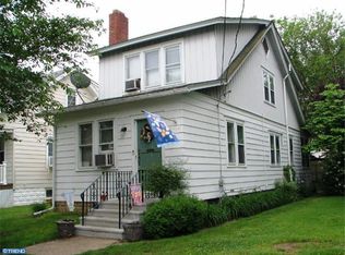 221 Walnut St, Delanco, NJ 08075