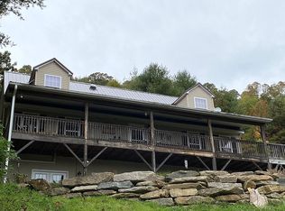 96 Historic Oak Dr, Waynesville, NC 28785