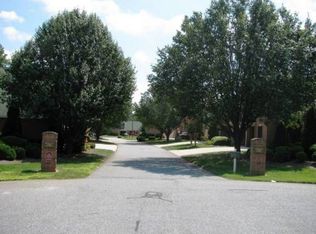 1649 20th Avenue Ct NE, Hickory, NC 28601