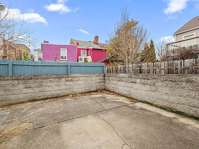 1907 Fox Way — Photo 17