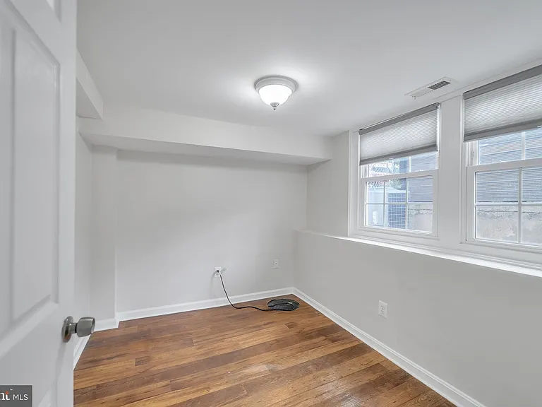 2411 N Capitol St NE #B — Photo 16