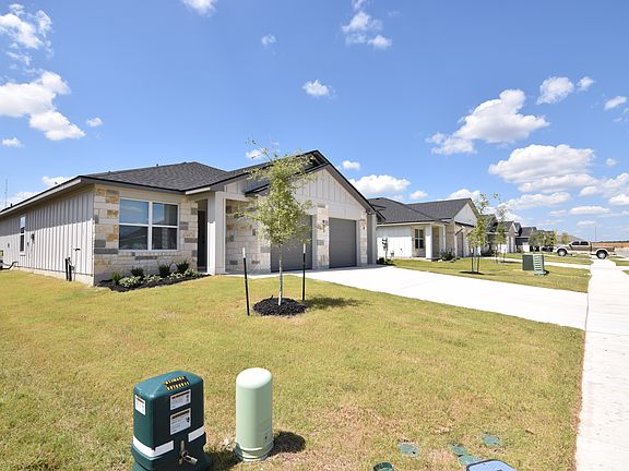 3rd image of 903 Switchgrass Dr #A