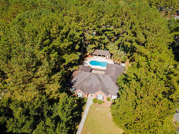4th image of 4600 Oak Arbor Dr