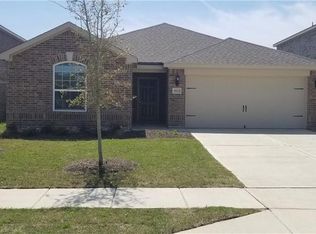 1613 Park Trails Blvd, Princeton, TX 75407