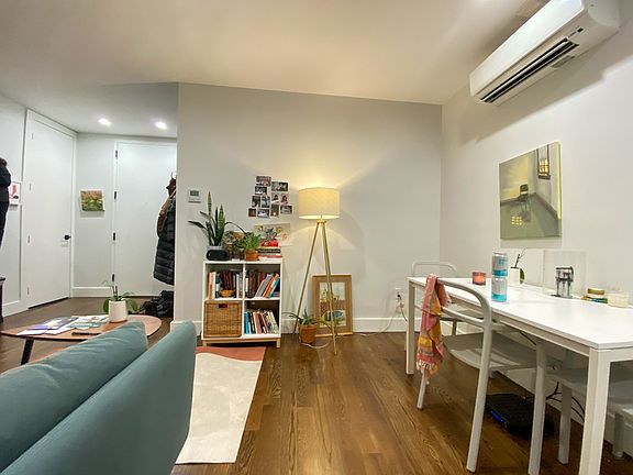 3rd image of 555 Grand St #3G