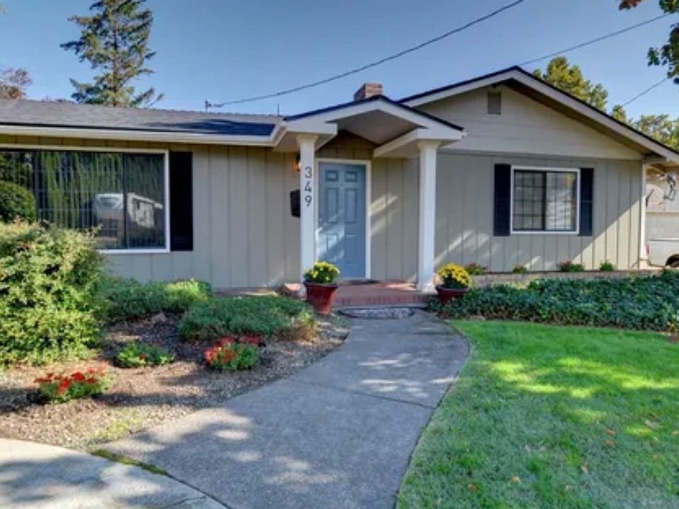 1st image of 349 Tan Oak Dr