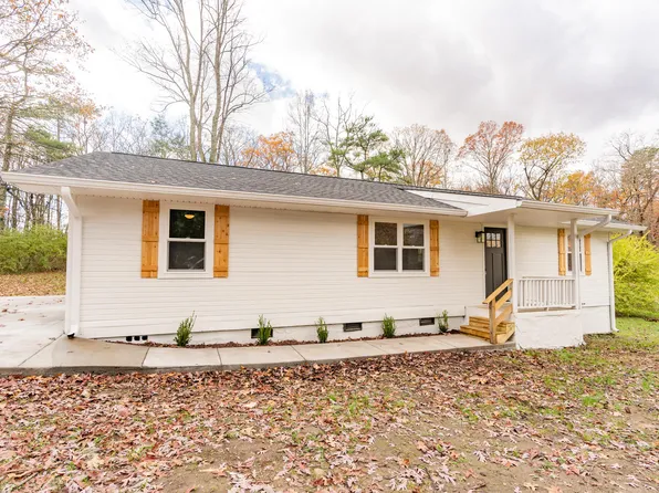 3917 Umbarger Ln, Signal Mountain, TN 37377