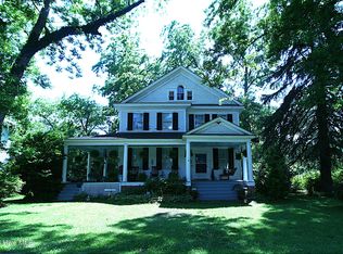 217 S Boush St, Roper, NC 27970
