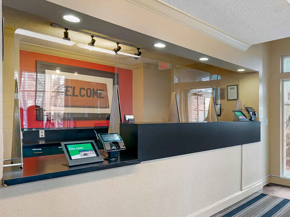 Lobby and Guest Check-in
