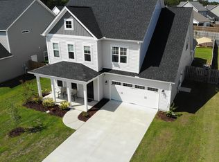205 E Barred Owl Dr, Hampstead, NC 28443