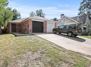 3107 8th Ave APT 101, Fort Worth, TX 76110