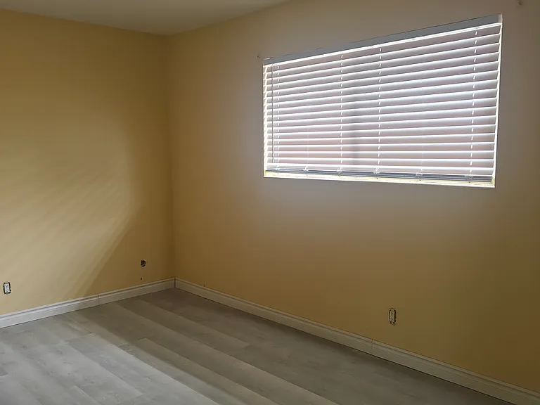 2208 Peppertree Way #3 — Photo 5