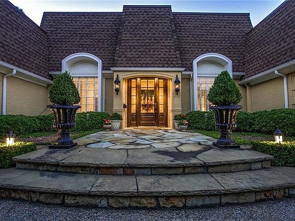 4th image of 7267 Stefani Dr