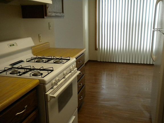 3rd image of 3320 Randolph Pl APT D