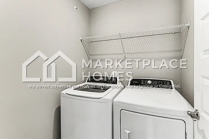 118 Bell St — Photo 21