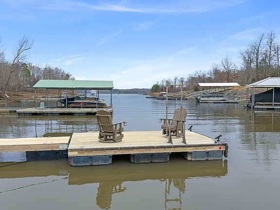 2nd image of 399 Lewis Rd