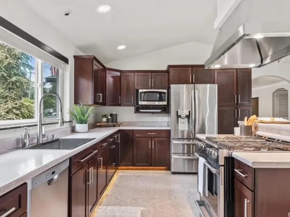 (undisclosed Address), Arlington, WA 98223