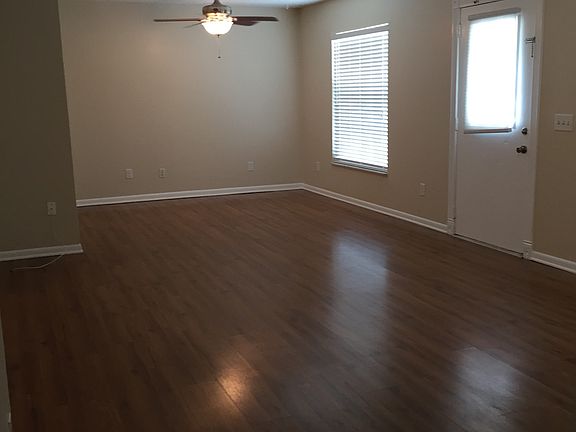 2nd image of 381 11th Ave