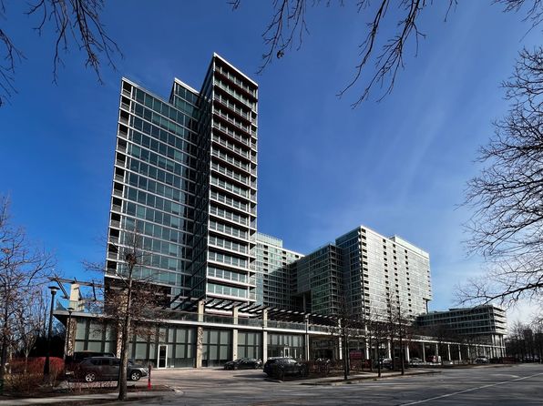 9655 Woods Dr UNIT 406